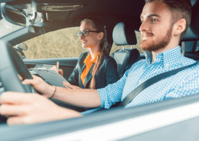 So finden Sie heraus, ob der Führerschein registriert ist